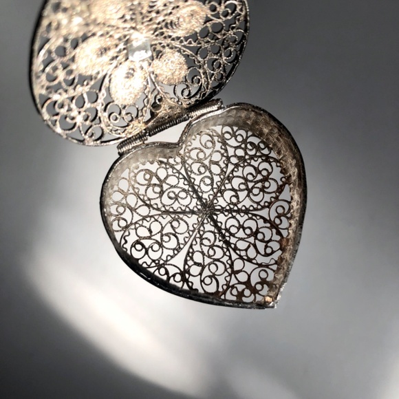 RARE Jerusalem Vintage 800 Silver Heart Box With Rosary Inside - Picture 12 of 16